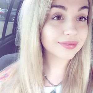 Meet your Posher, Aden